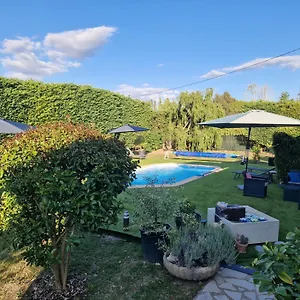 L'étape Provencale Bed & Breakfast Cabriès