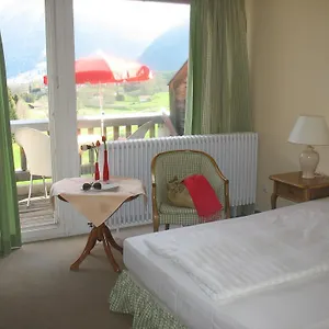 Flora Hotel